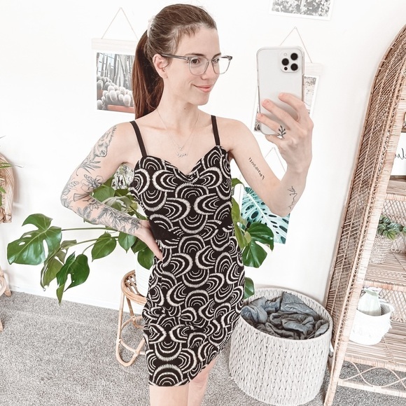 Free People Black and Cream Mini Bodycon Dress - Picture 2 of 7